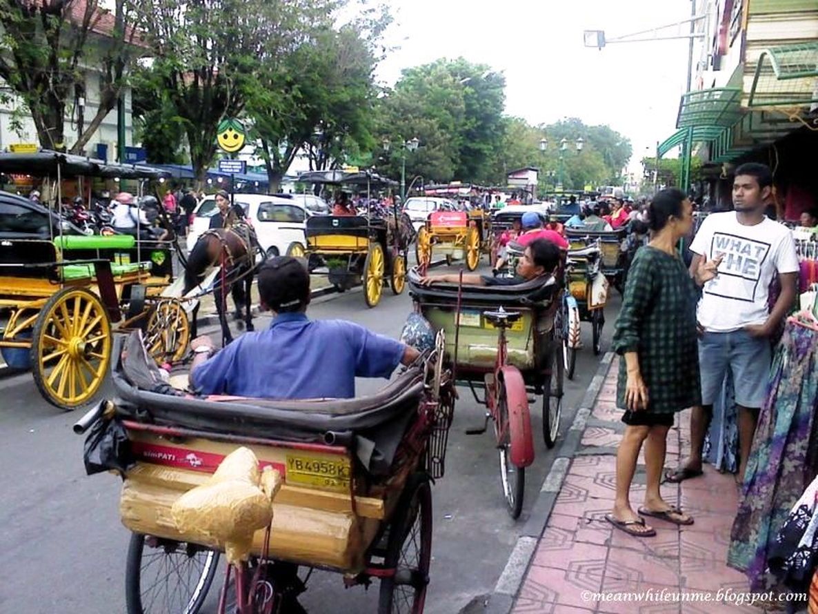 malioboro-becak-dan-dokar_risultato